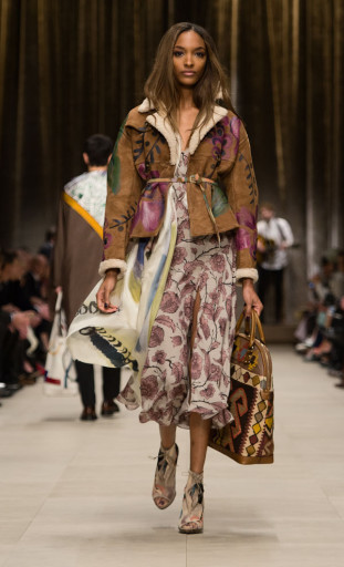 Burberry-Prorsum-Womenswear-Autumn_Winter-2014---Look-10