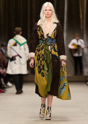 Burberry-Prorsum-Womenswear-Autumn_Winter-2014---Look-18