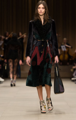 Burberry-Prorsum-Womenswear-Autumn_Winter-2014---Look-47