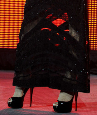 Beyoncé chose to wear a Roberto Cavalli evening dress