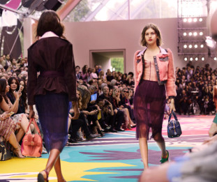 Burberry Prorsum Womenswear Spring Summer 2015 Sho 013
