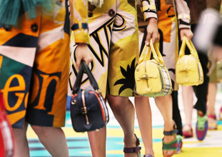 Burberry Prorsum Womenswear Spring Summer 2015 Sho 015