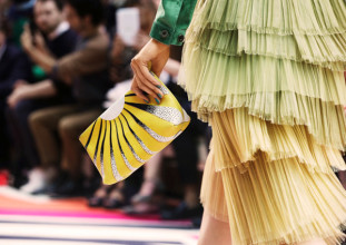 Burberry Prorsum Womenswear Spring Summer 2015 Sho 016