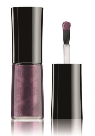 Giorgio Armani Cosmetics: “Fade to Grey”