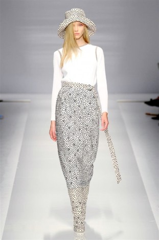 Max Mara Spring Summer 2015.