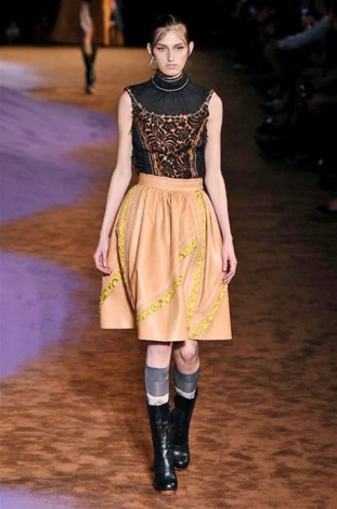 Prada S/S2015 woman show