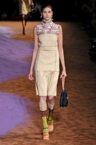 Prada S/S2015 woman show