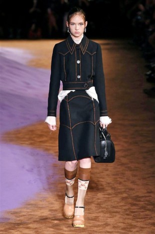 Prada S/S2015 woman show