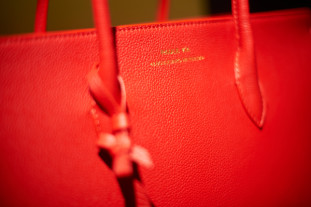 The iconic PAULE KA TRAPEZE bag i