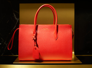 The iconic PAULE KA TRAPEZE bag i