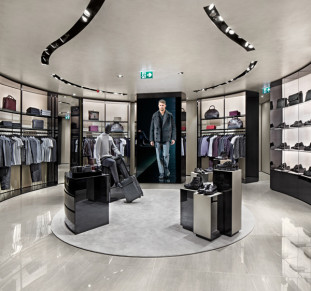 the New ARMANI / ISTANBUL
