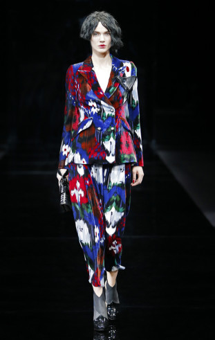 Emporio-Armani-Womenswear_fw 2015/16