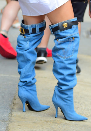 Jennifer Lopez in Versace