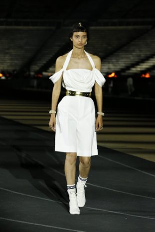 The Dior Cruise 2022 Collection