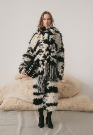 Stella McCartney Autumn 2024 Ready to Wear Collection @Courtesy