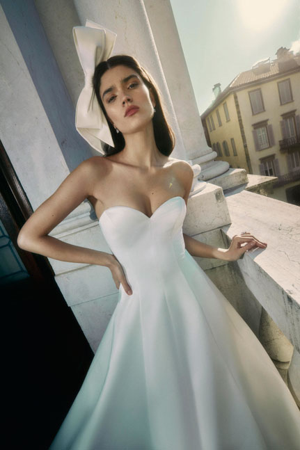 Discovering Bergamo in an Atelier Emé Wedding Dress 7 @Press Office Atelier Emé